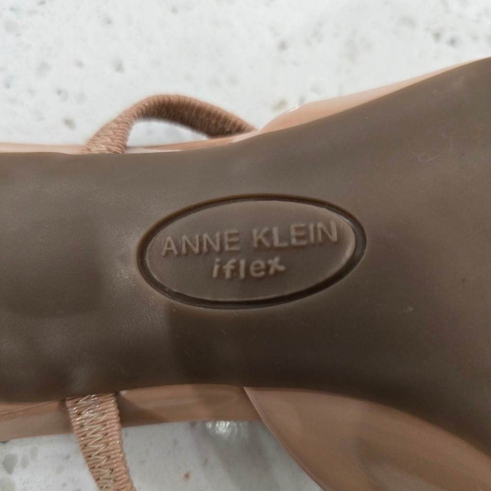 Anne Klein iFlex Nude Patent Pointed Toe Kitten Heel Mules Womens Size 8.5 - Picture 10 of 11